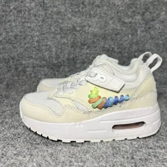 Nike Custom - Picture 1 of 1